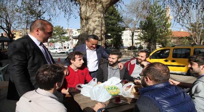 Başkan Tutal “Esnaflarımız İle Birlik Ve Beraberlik İçindeyiz”