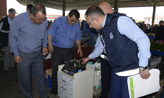 Esnafa yerinde hizmet veriliyor