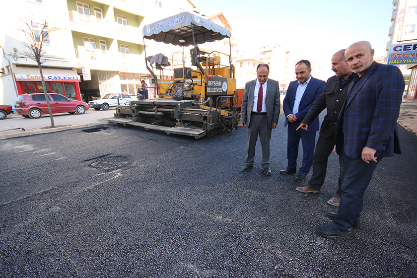 Beyşehir’de Şehit İbrahim Bey Caddesi asfaltlanıyor