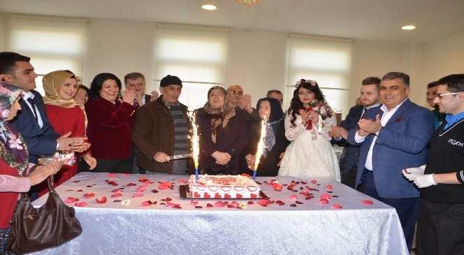 40 Yılı Aşkın Evli Çiftler Nikah Şahitliği Yaptı