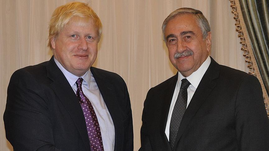 Akıncı, Johnson ile telefonda görüştü