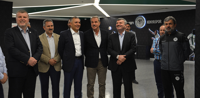 “2022’nin muhteşem Konyaspor’u için çalışıyoruz”