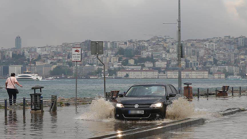 Meteorolojik verilere göre yağış İstanbul'u terk etti