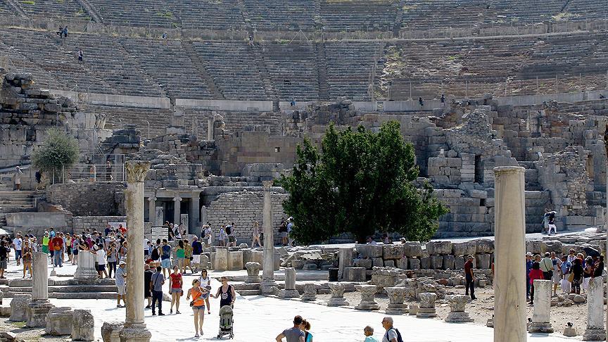 'Efes Antik Kenti'nde sünnet düğünü yapıldığı' iddiaları yalanlandı