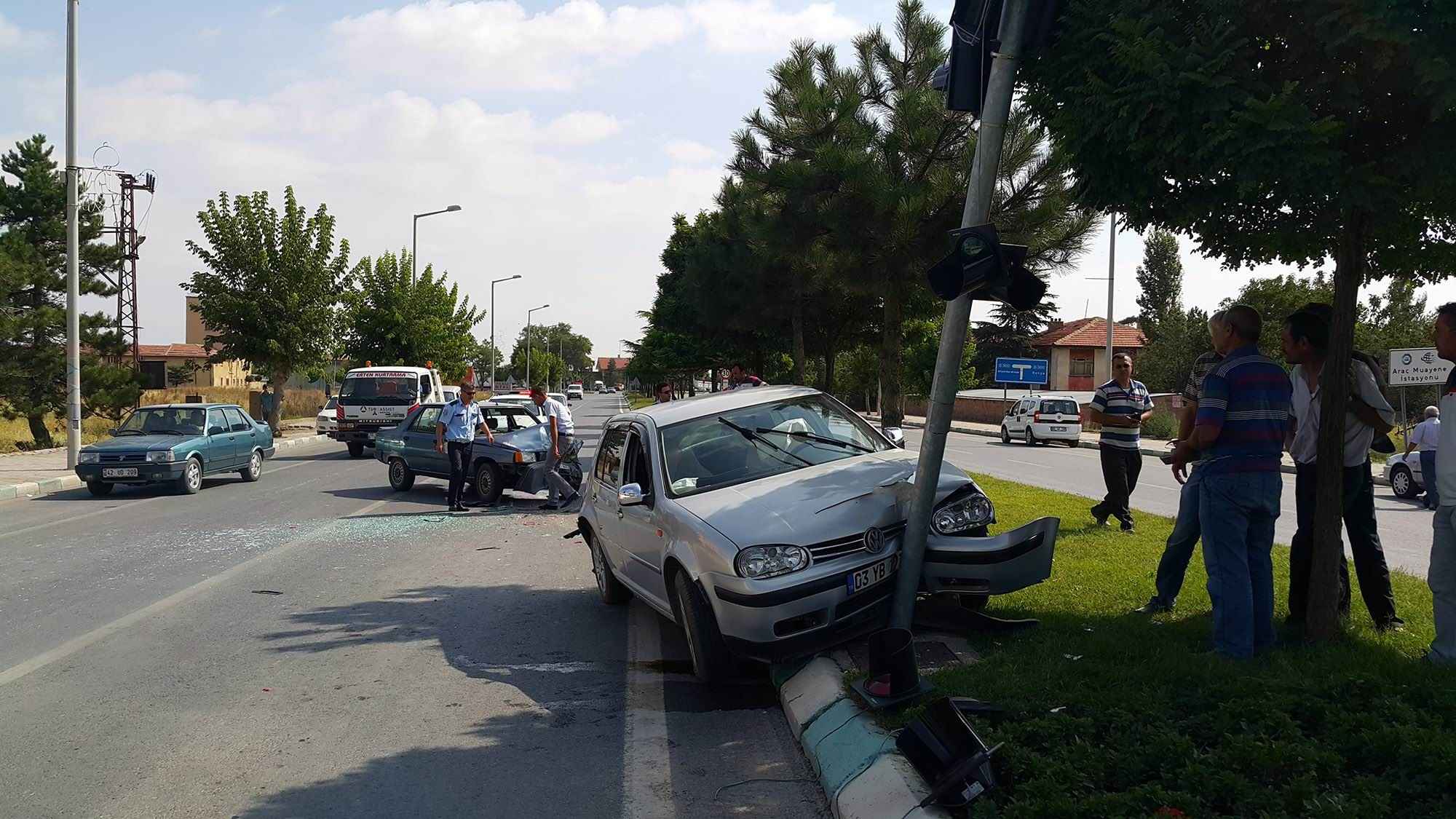 Trafik kazası: 3 yaralı