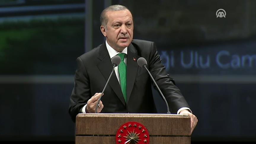 Cumhurbaşkanı Erdoğan: Biz Hollanda'yı ve Hollandalıları Srebrenitsa katliamından tanırız