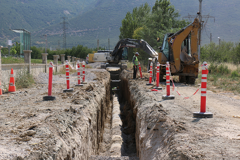 Konya’ya 2016 yılında bin 427 kilometre su ve kanalizasyon şebekesi yapıldı