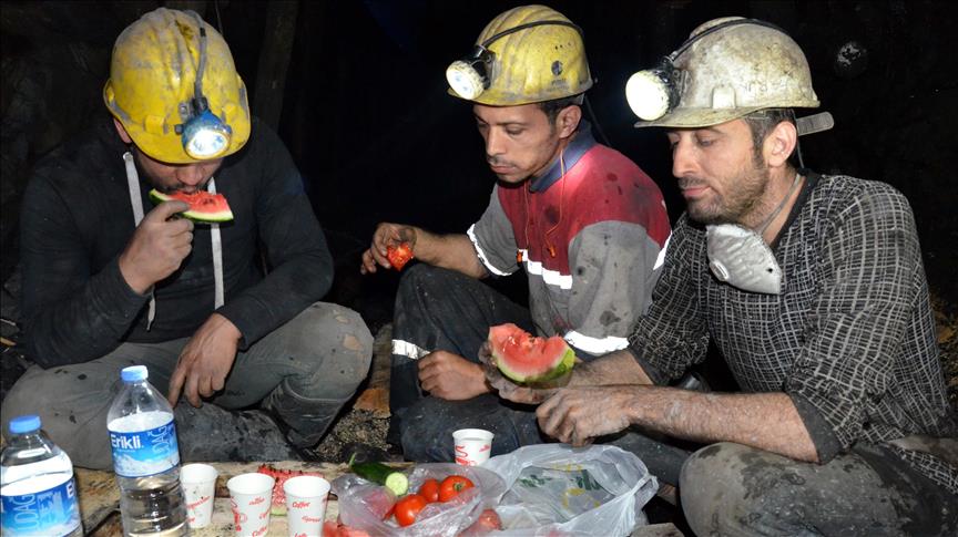 Maden ocağında ilk sahur