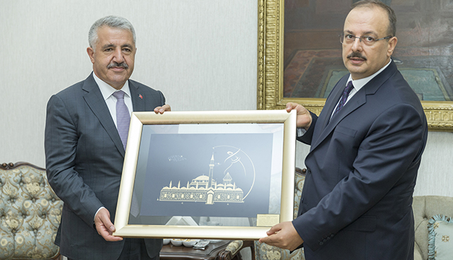 Ulaştırma, Denizcilik ve Haberleşme Bakanı Arslan, Konya'da