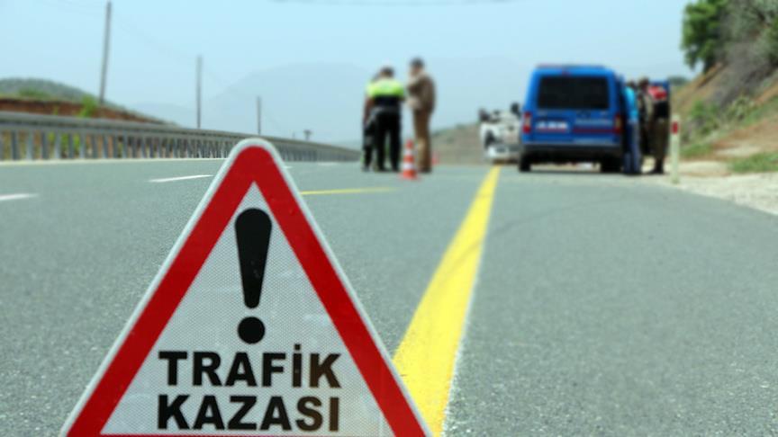 Gazeteci kızı trafik kazasında hayatını kaybetti