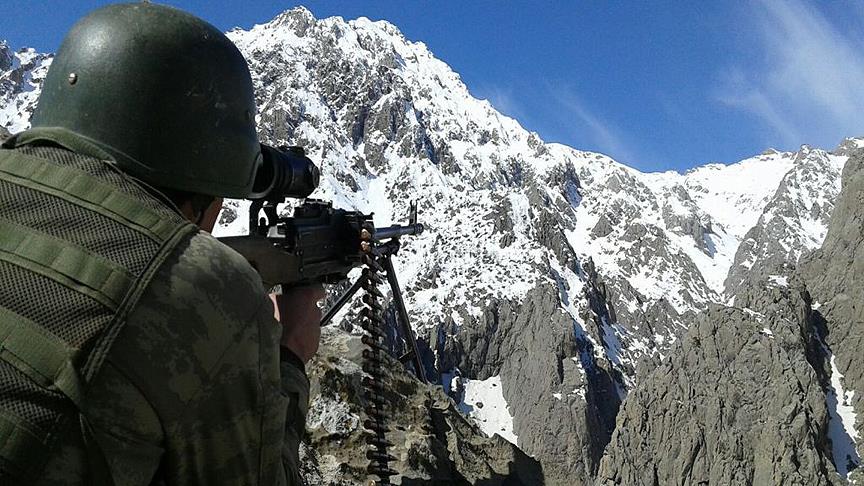 Tunceli'de PKK'ya ait çok sayıda mühimmat ele geçirildi