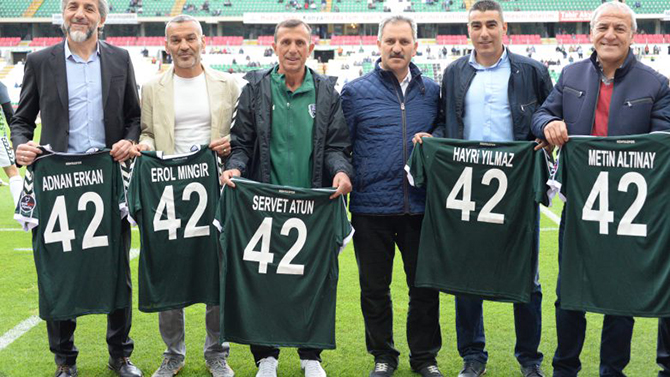 Sezonun son Efsanelere Vefa Ödül Töreni yapıldı