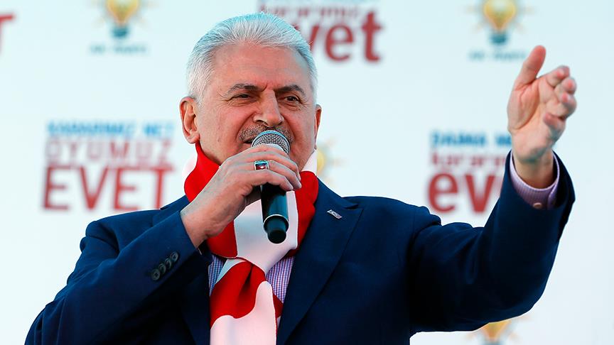 Başbakan Yıldırım: Bu anayasa artık yürümüyor, yolda kalıyor