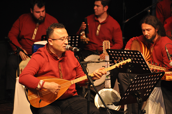 “MOZAİK” konser gönül tellerini titretti