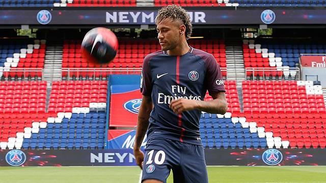 Neymar PSG'deki ilk maçında yıldızlaştı