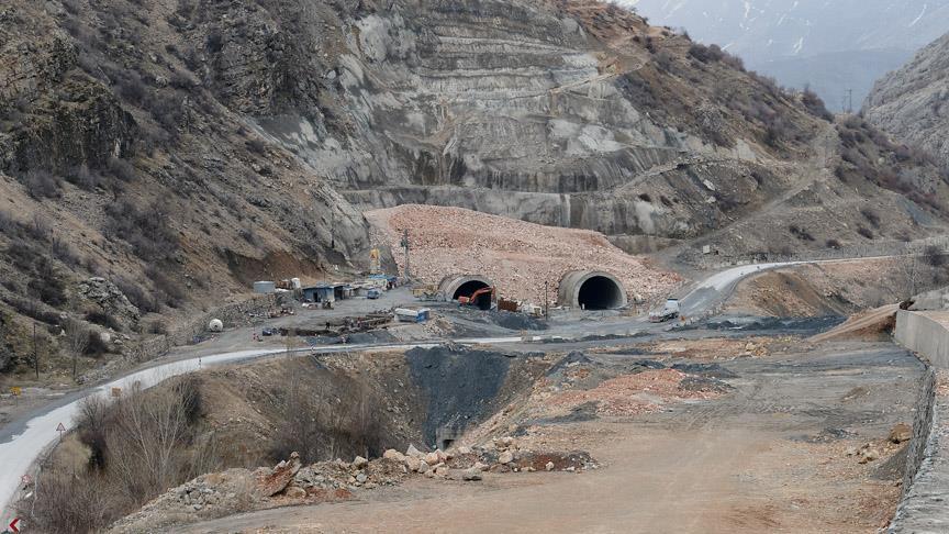 Doğu Anadolu'yu Akdeniz'e bağlayacak tünel açılıyor