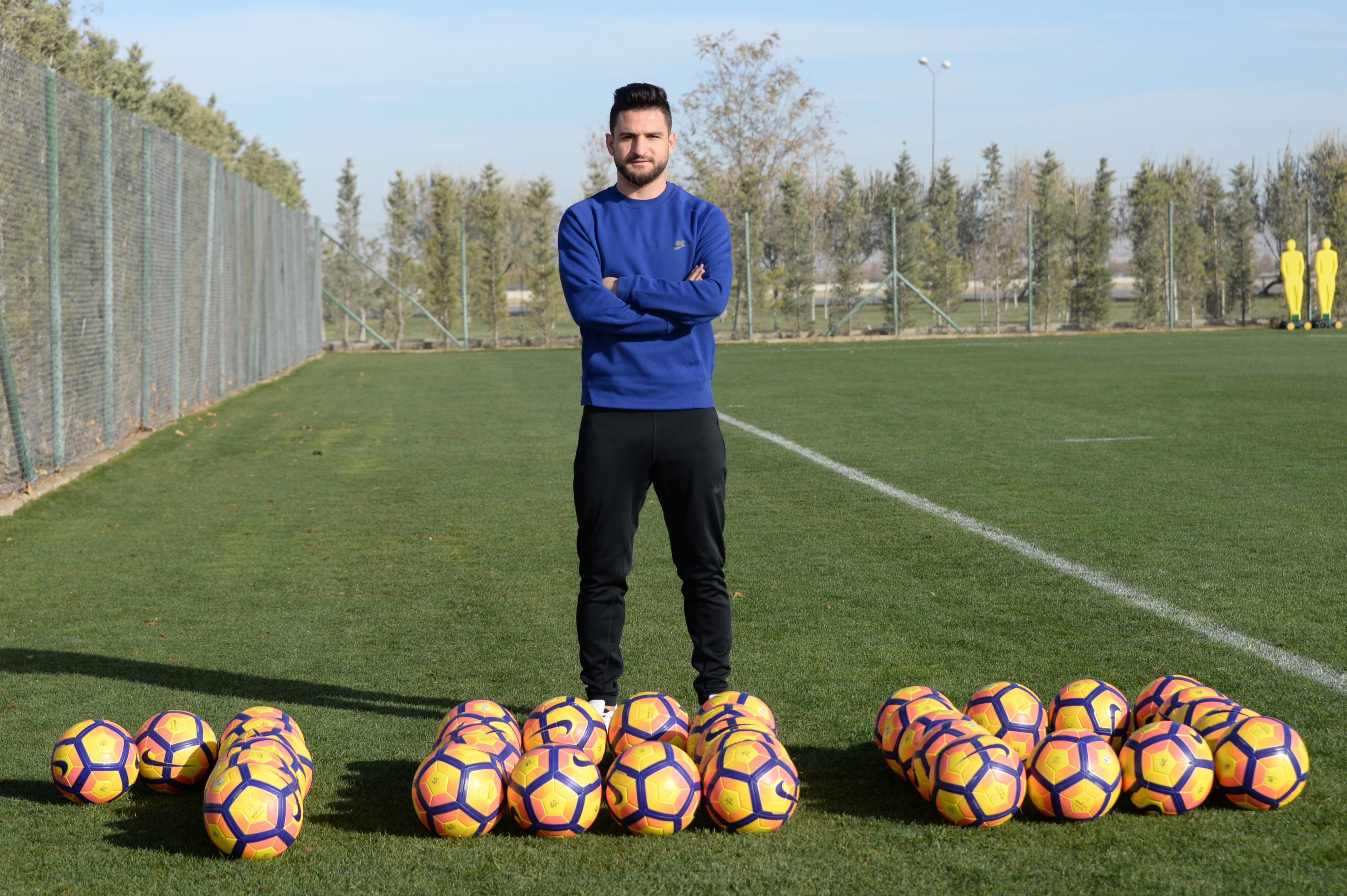 Ömer Ali Şahiner Konyaspor'da 100. maçına çıktı