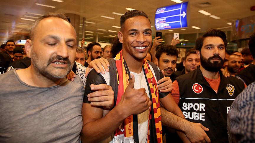 Galatasaray'ın transfer görüşmelerine başladığı Fernando