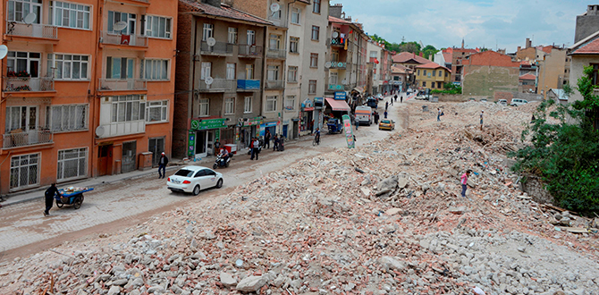 Larende Yokuşu temizlendi