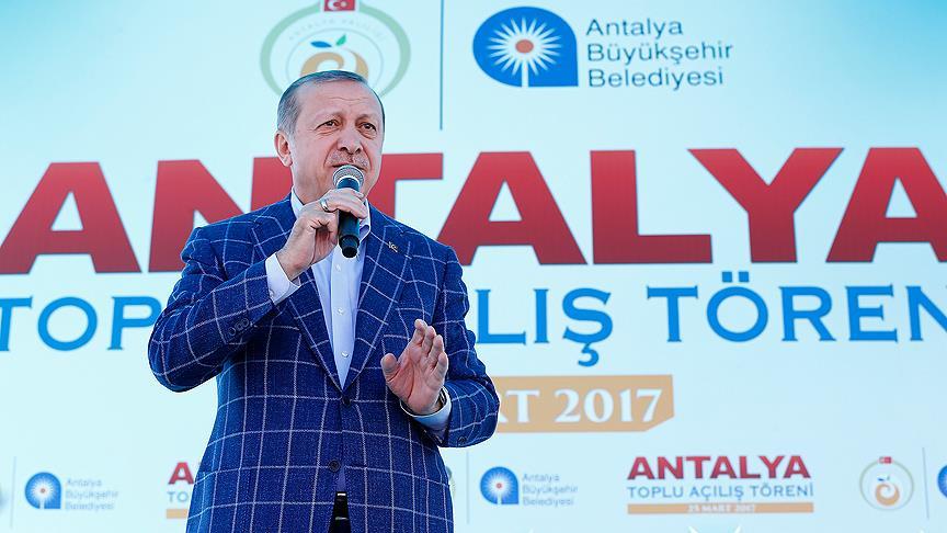 Parlamenter demokrasi aslında bir vesayet sistemidir