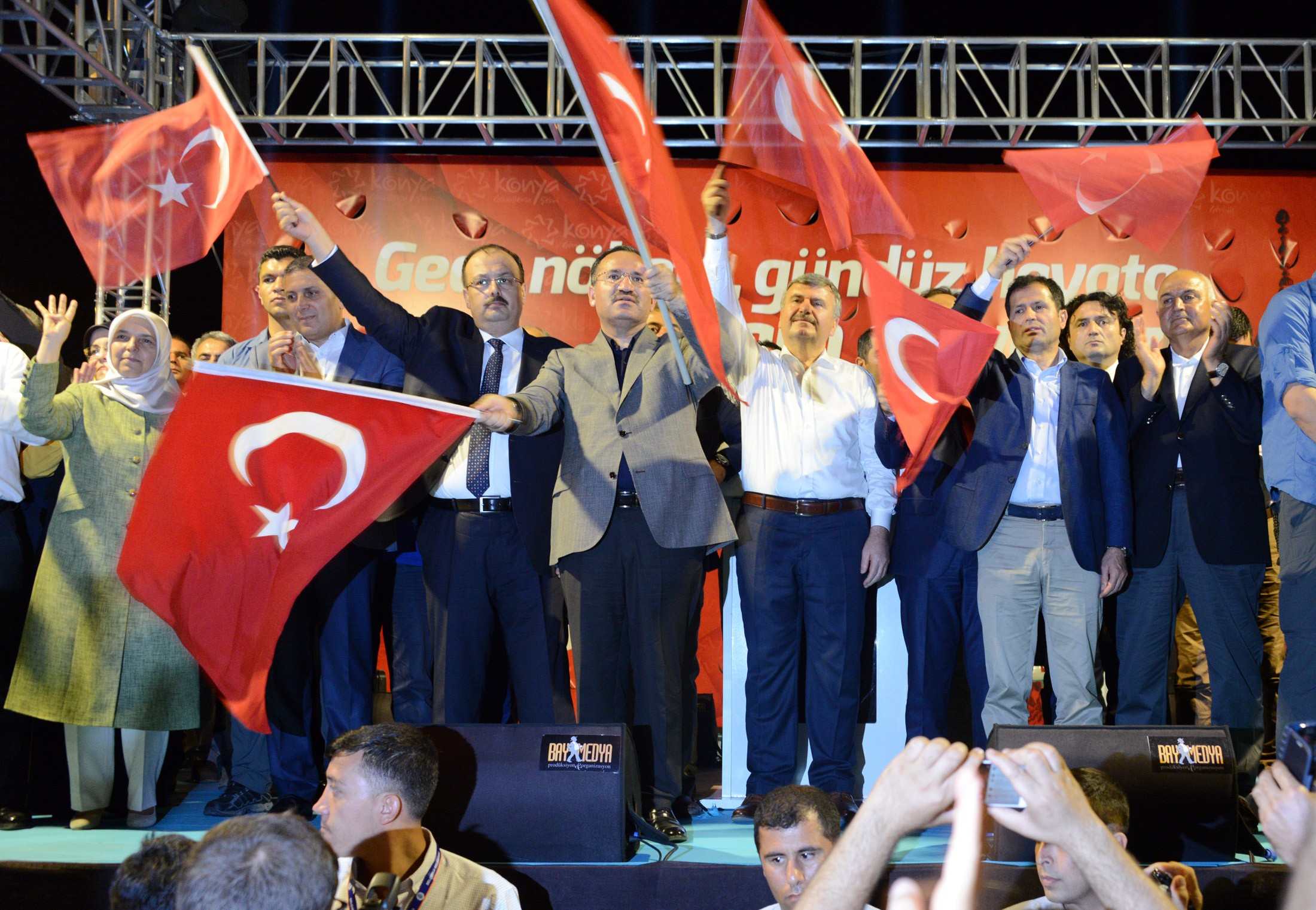 Bakan Bozdağ: "Halkın gücü, tankın gücünden büyüktür"