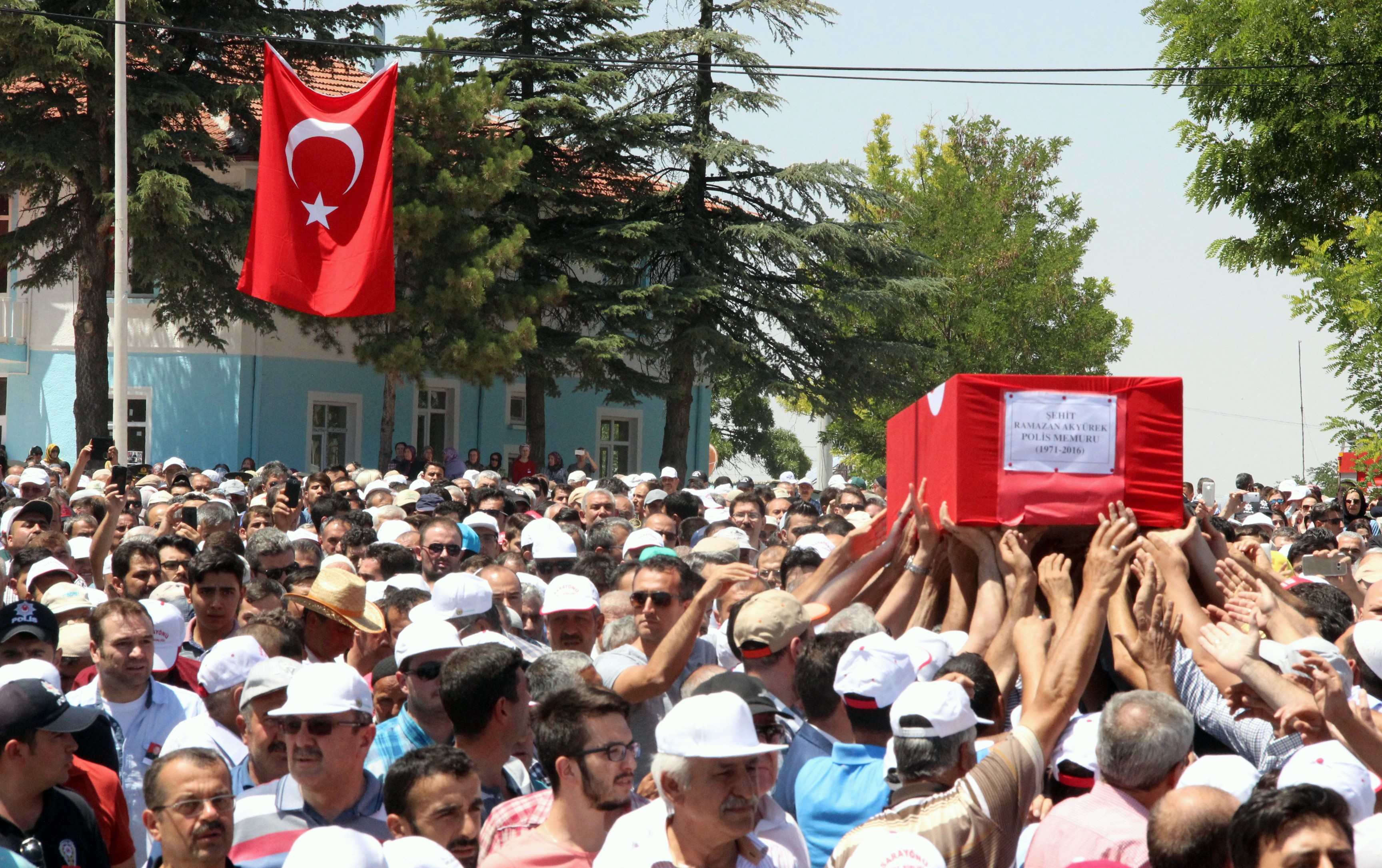 Konyalı şehit polis son yolculuğuna uğurlandı