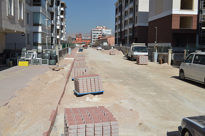 82 mahallede tretuvar çalışması