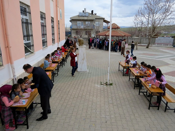 Yalıhüyük’de öğrencilerle kaynaşma etkinliği