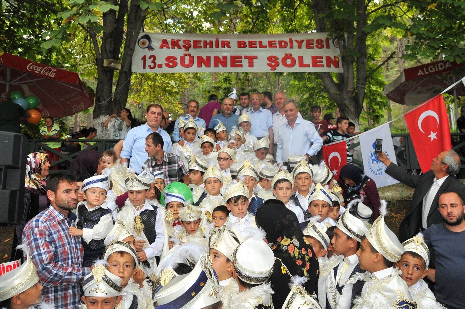 Akşehir Belediyesi 13. Geleneksel Sünnet Şöleni yapıldı