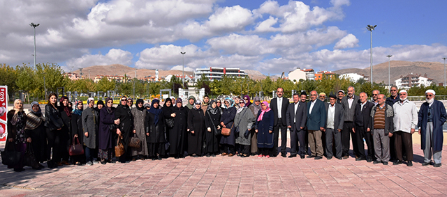 ‘Şehitlerimizin aileleri en değerli emanetimizdir’