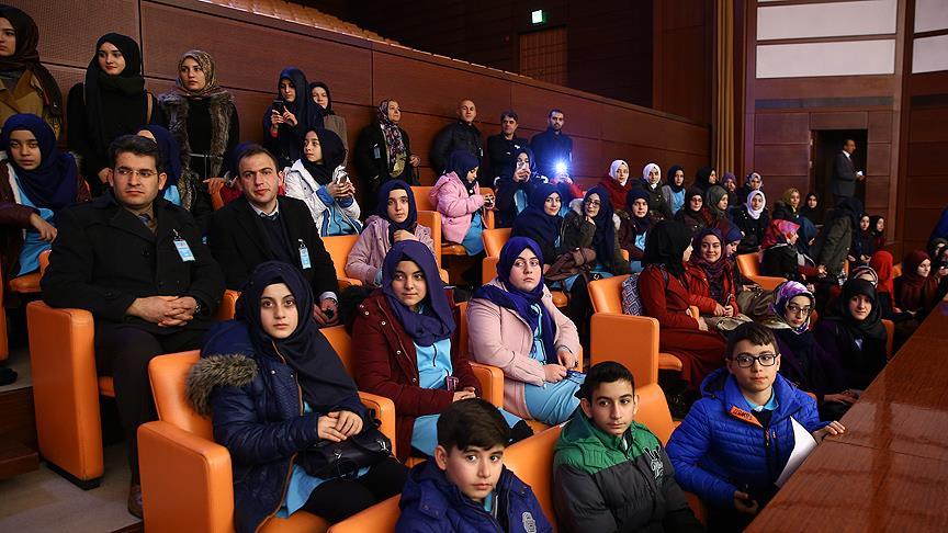 Öğrencilerden Meclise yoğun ilgi