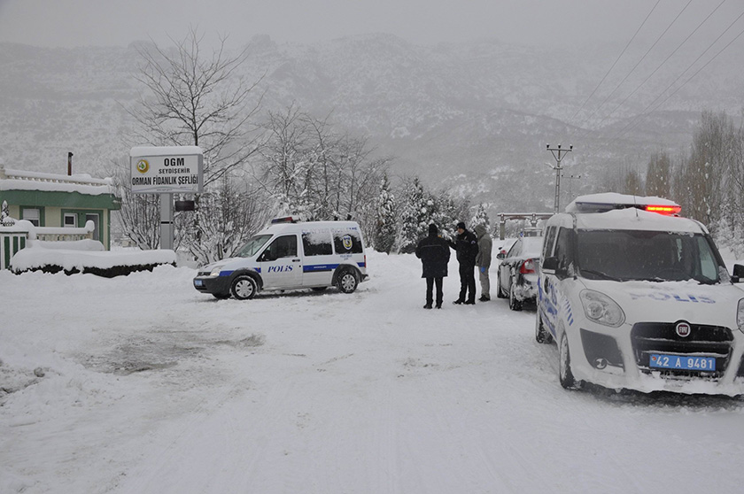 Güvenlik görevlisi çalıştığı iş yerinde ölü bulundu