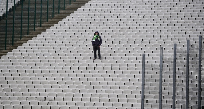 Bursaspor tribününde sadece 1 kişi vardı