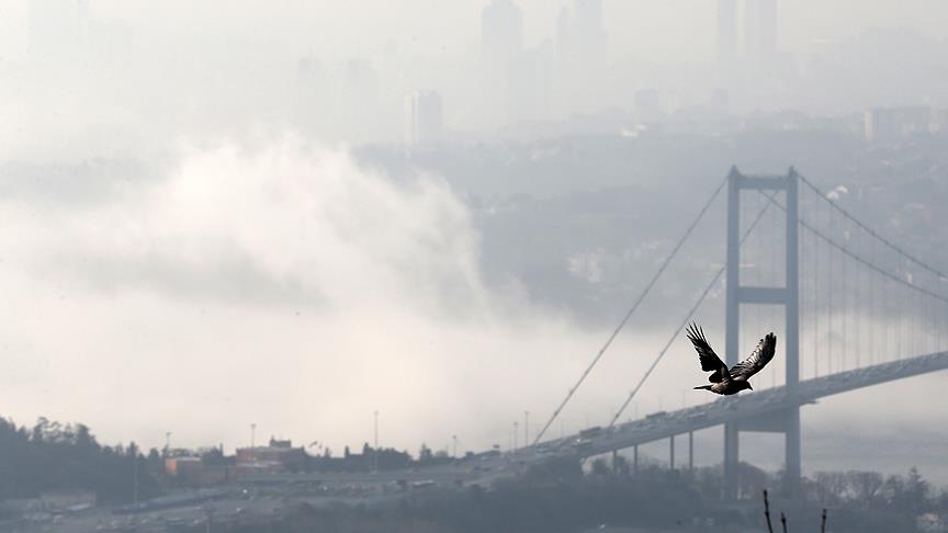 İstanbul Boğazı gemi geçişlerine kapatıldı