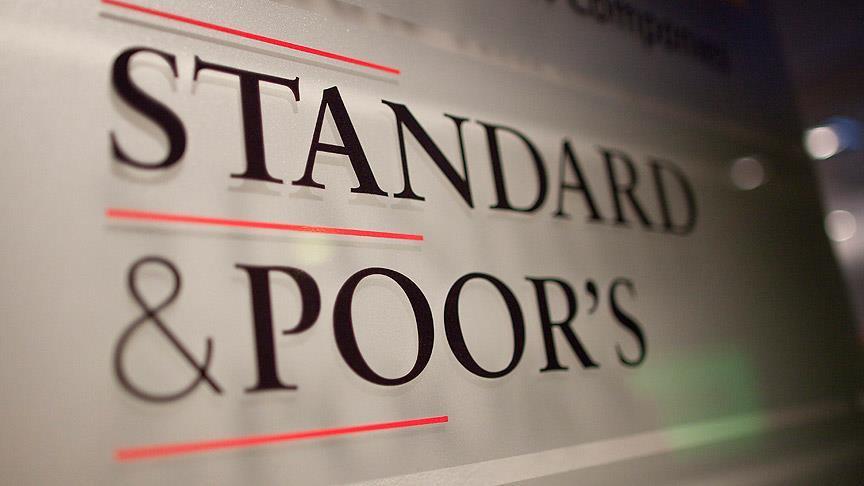 S&P Çin’in notunu düşürdü