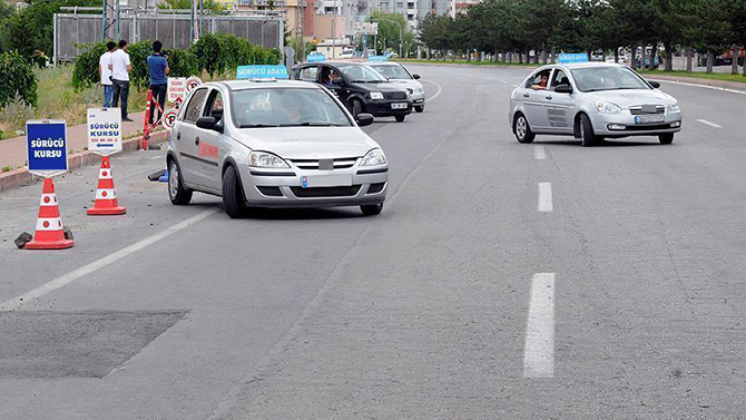 Ehliyet sınavlarına ilişkin yeni düzenleme