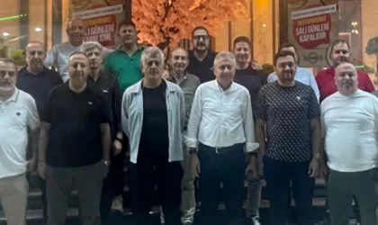 İŞ DÜNYASI KAYABEY ET RESTORAN’DA BULUŞTU