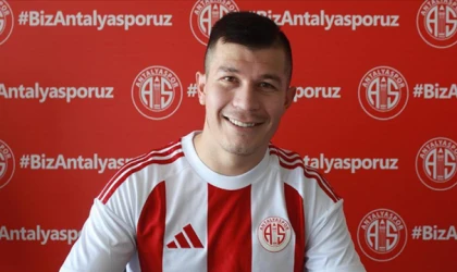 Antalyaspor, Paraguaylı forvet Samudio'yu transfer etti