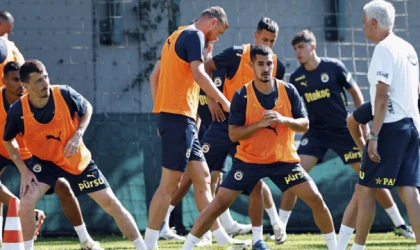 Fenerbahçe'de yeni sezon hazırlıkları devam ediyor