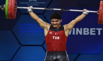 "Özbek'in Hedefi: Paris 2024'te Madalya"