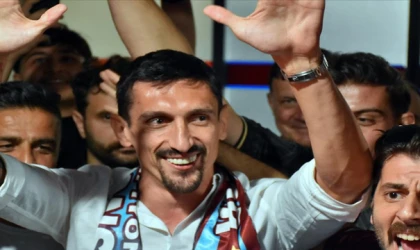 Stefan Savic, transfer görüşmeleri için Trabzon'a geldi