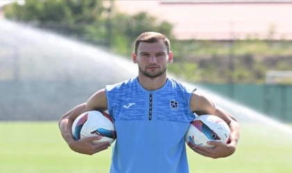 Trabzonspor'un yeni transferi Barisic: Takıma asist ve gollerle katkı yapan bir oyuncuyum