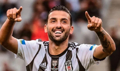 Umut Meraş, Beşiktaş'a veda etti