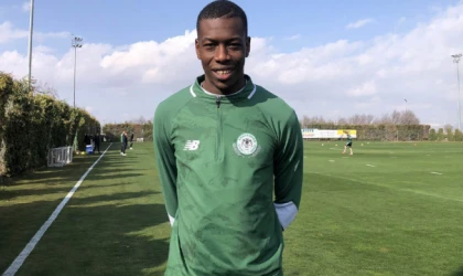 Konyaspor'da Teenage Hadebe sesleri! Yönetimden net açıklama geldi