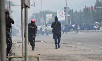 Protestolarda 17 kişi öldü