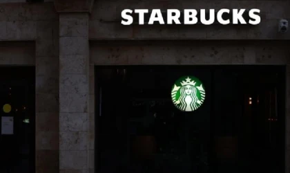 Starbucks CEO'su görevinden ayrıldı