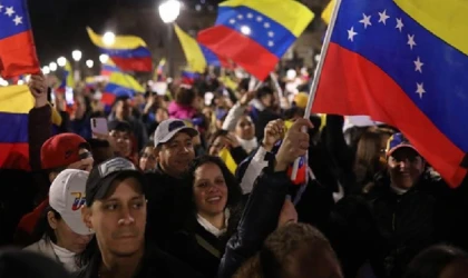 Venezuelalı göçmenlerden seçim protestosu