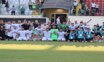 1922 Konyaspor sezonun ilk galibiyetini aldı! Tebrikler takım