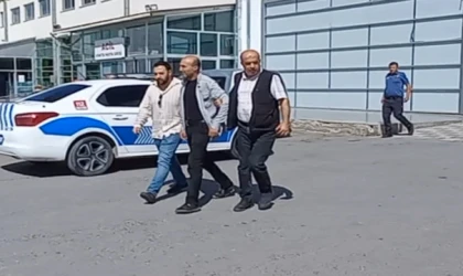 Boşanma aşamasındaki eşini öldürüp, polise teslim oldu