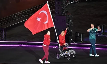 Paris 2024 Paralimpik kapanış töreni